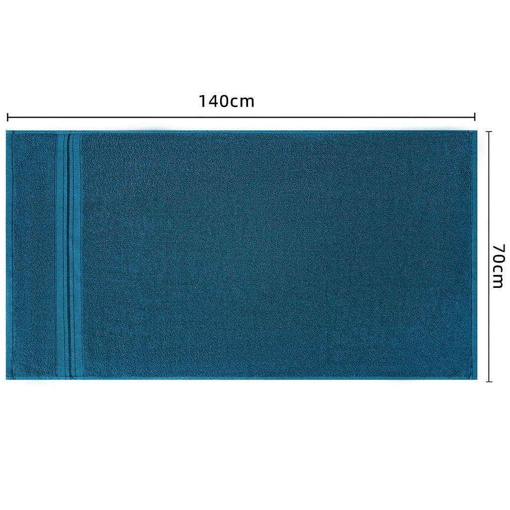Blue towel with dimensions 140cm x 70cm on a white background