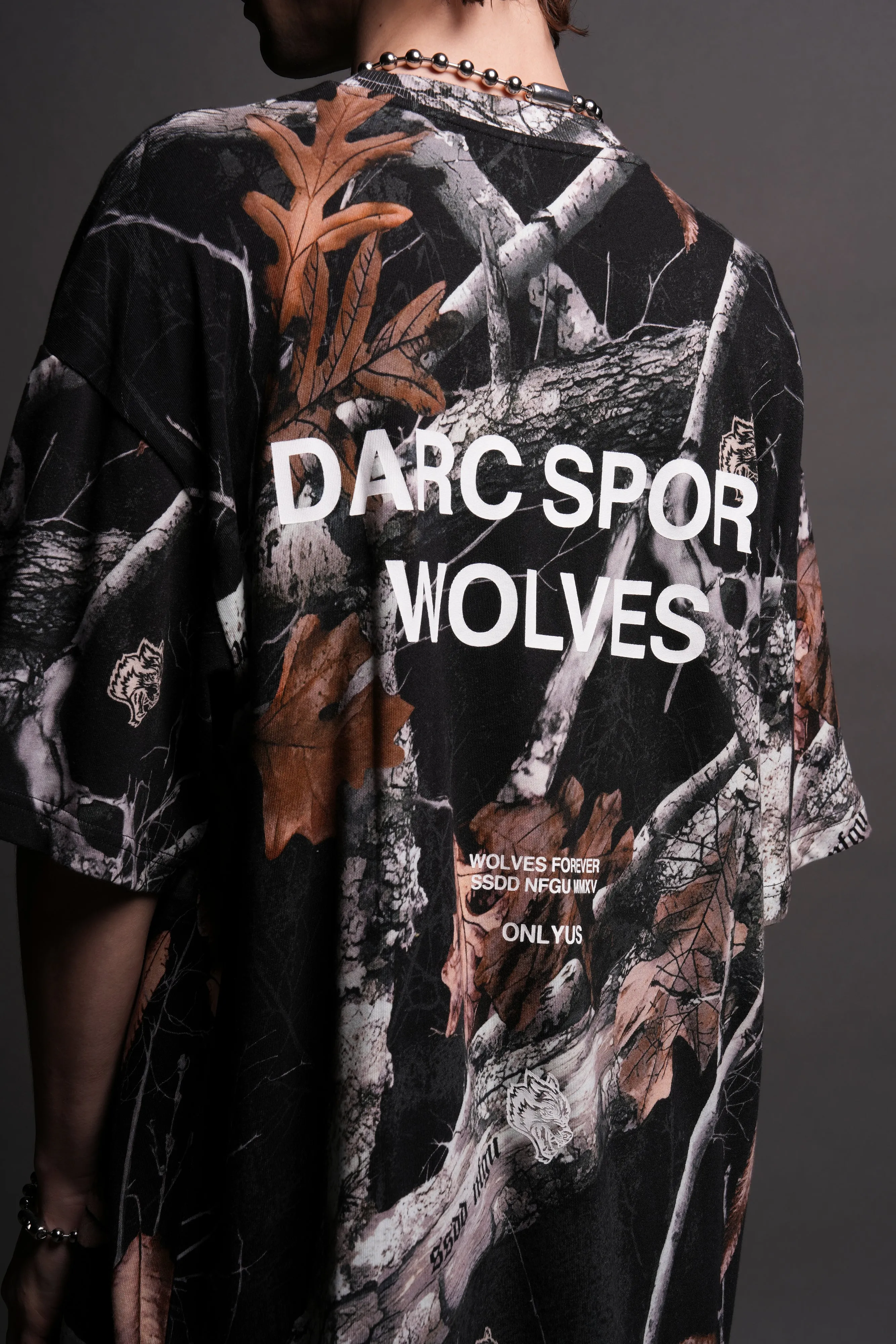 Darc Sport Wolves "Premium" Oversized Tee in Darc Woodland Camo