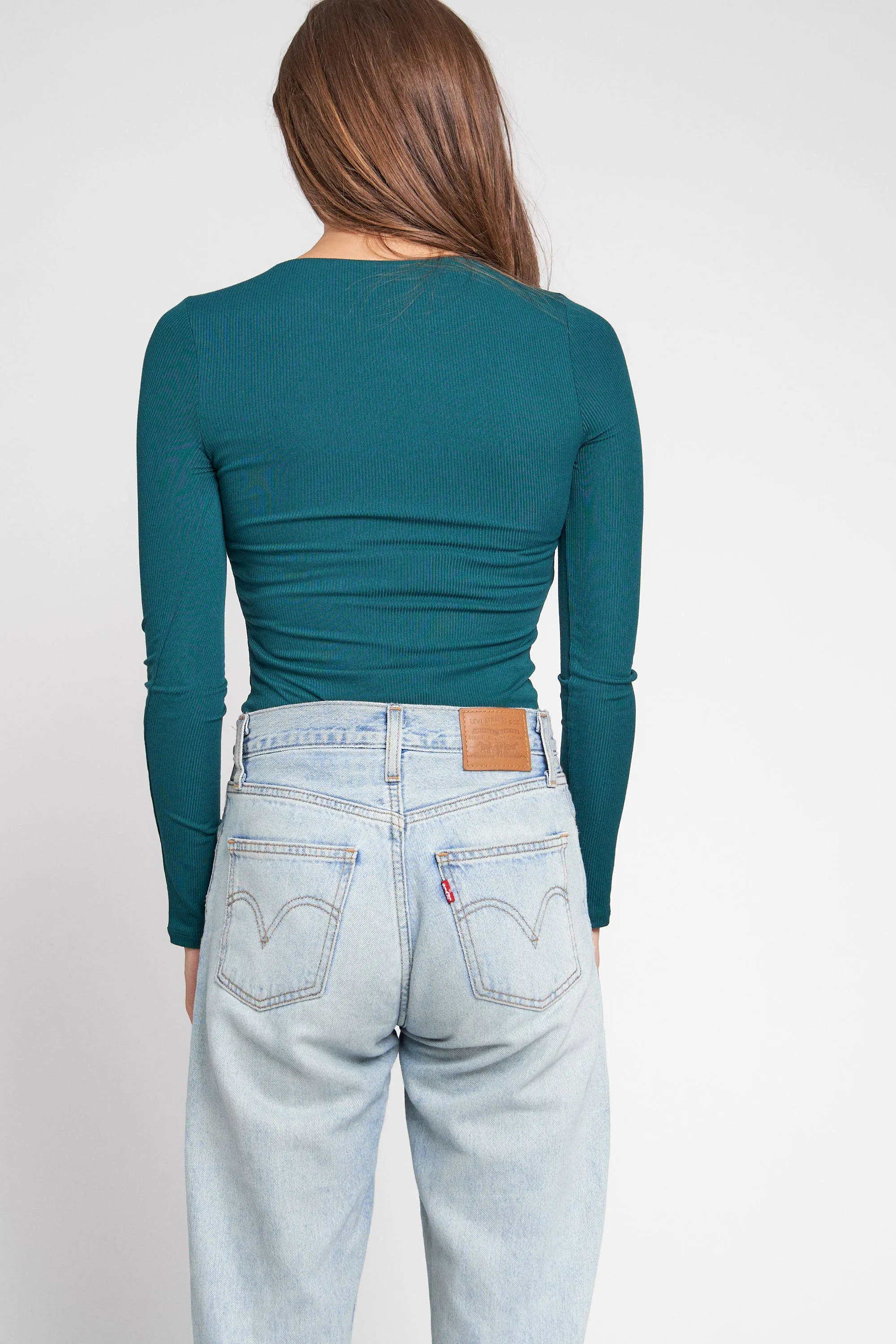 DOUBLE LAYERED LONG SLEEVE CREW NECK BODYSUIT: M / WHITE