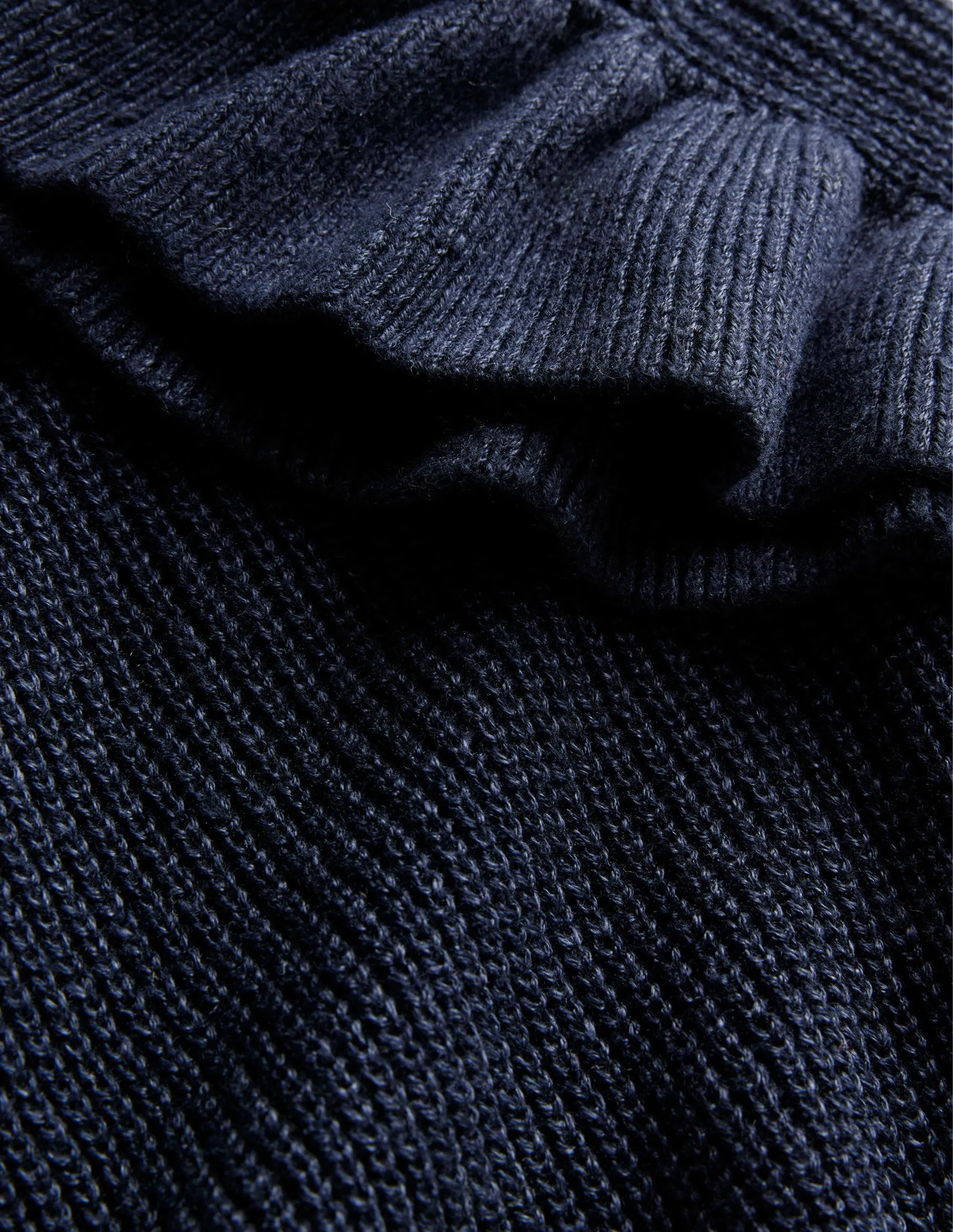 Ribbed Frill Linen Vest-Navy