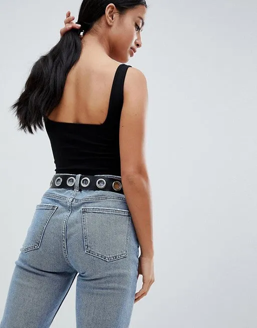 SQUARE NECK CROP TOP